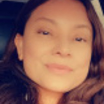 Olga Flores Molina