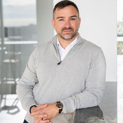 Entourage Realty