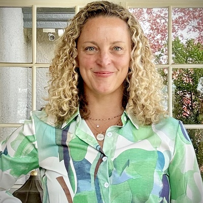 Julie Gustafson