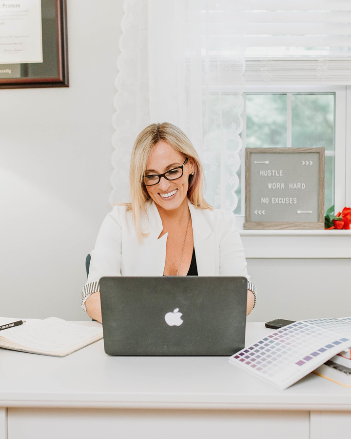 Lauren Sleeth Custom Image