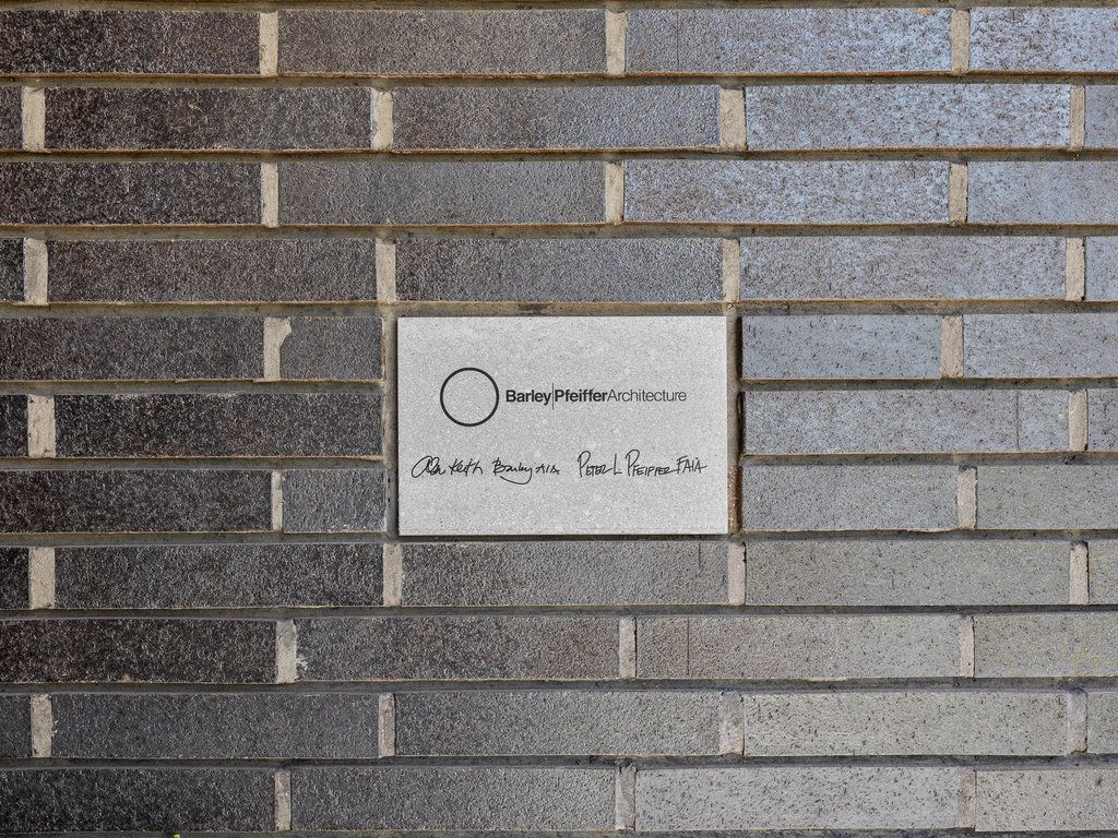 1600 Barton Hills Dr