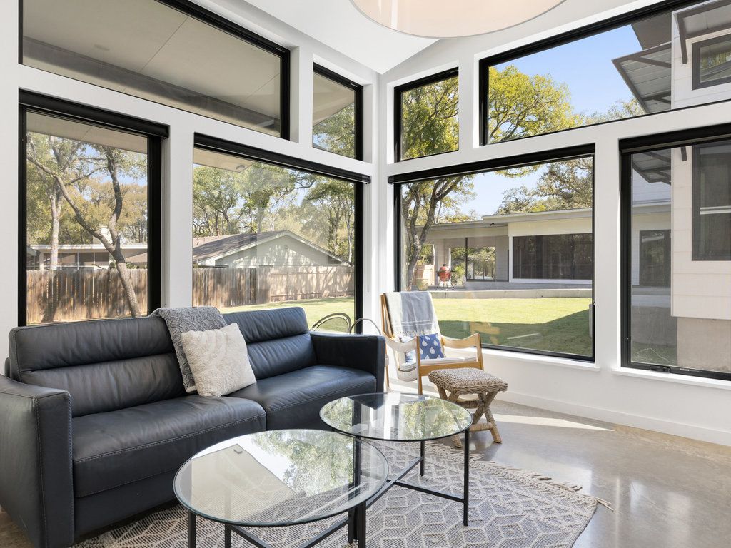 1600 Barton Hills Dr