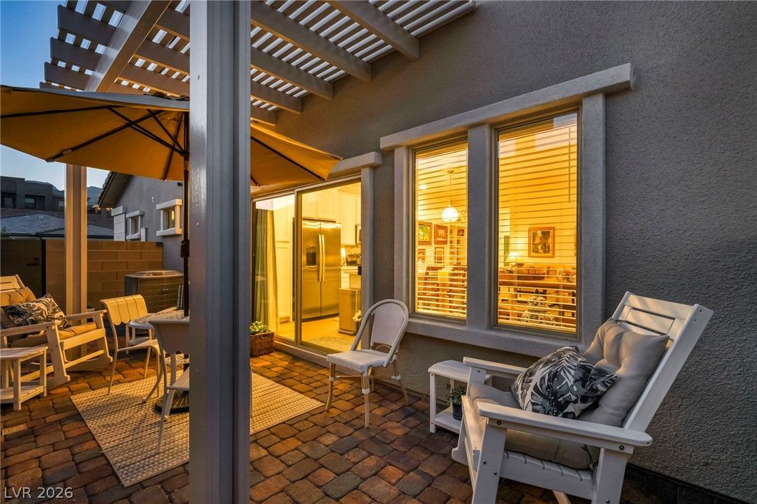 894 Heritage Bend Drive in Heritage at Stonebridge, Summerlin West, Las Vegas 89138